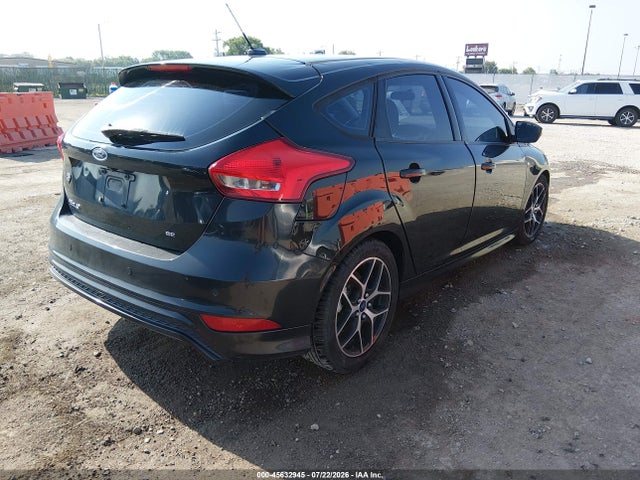 1FADP3K23FL357991 Ford FOCUS SE