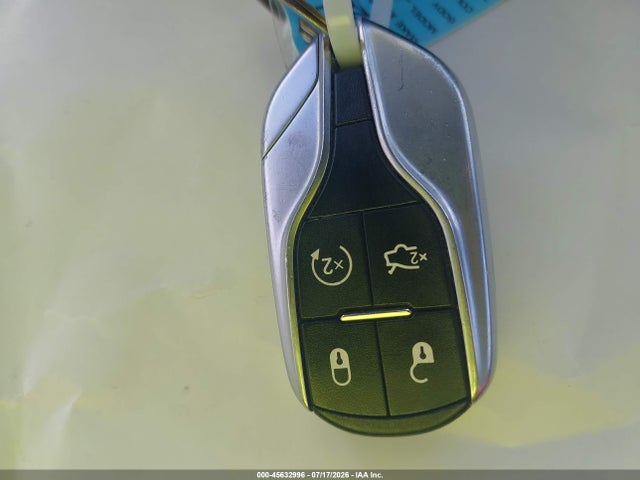 Продажа на аукционе авто 2018 Maserati Levante, vin: ZN661XUAXJX270265, номер лота: 45632996