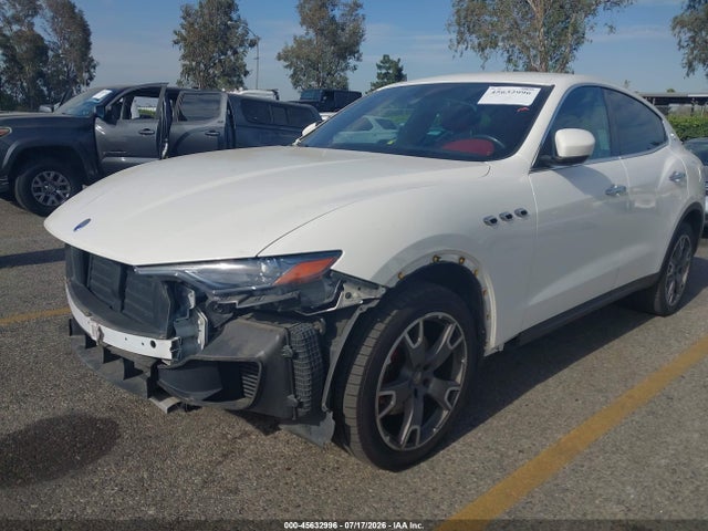 Продажа на аукционе авто 2018 Maserati Levante, vin: ZN661XUAXJX270265, номер лота: 45632996