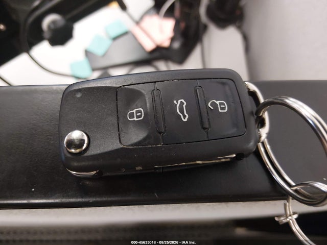 Продаж на аукціоні авто 2014 Volkswagen Beetle 1.8t Entry, vin: 3VWF17ATXEM634720, номер лоту: 45633018