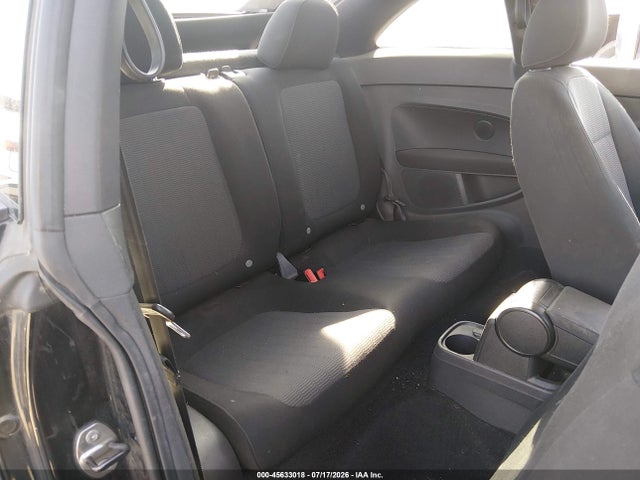 Продаж на аукціоні авто 2014 Volkswagen Beetle 1.8t Entry, vin: 3VWF17ATXEM634720, номер лоту: 45633018