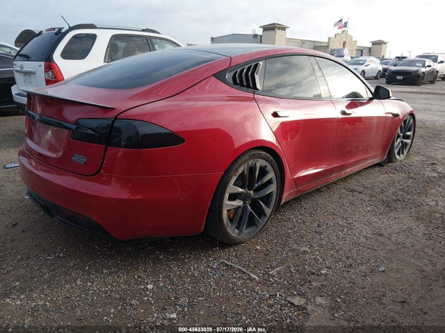 5YJSA1E67NF462623 Tesla Model S Plaid Tri Motor All-wheel Drive