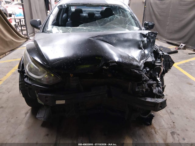 5NPDH4AE1GH758146 Hyundai ELANTRA SE