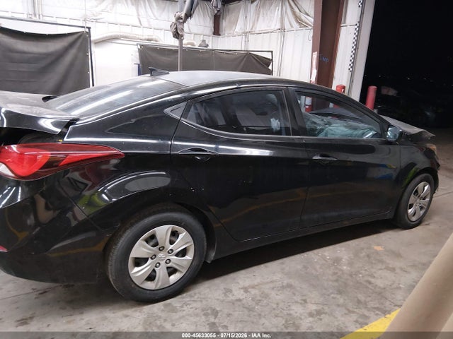 5NPDH4AE1GH758146 Hyundai ELANTRA SE