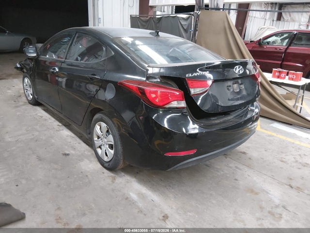 5NPDH4AE1GH758146 Hyundai ELANTRA SE