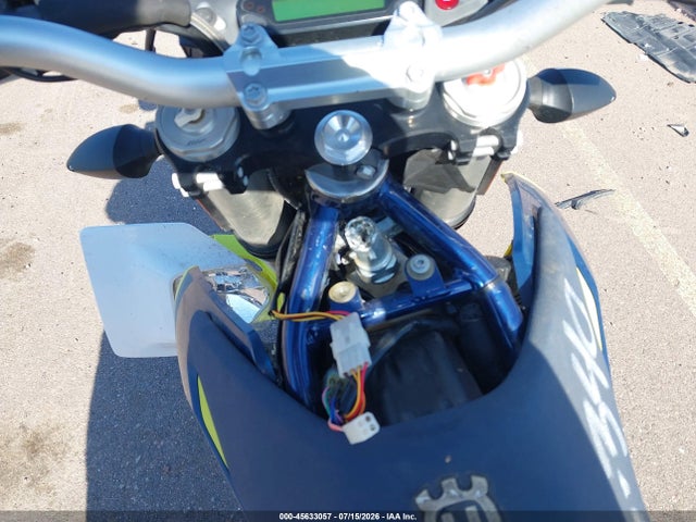 VBKUEV408RM765116 Husqvarna 701 Enduro