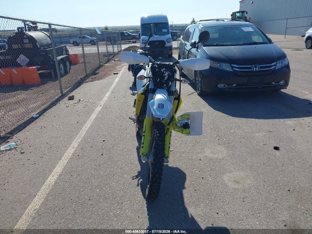 VBKUEV408RM765116 Husqvarna 701 Enduro