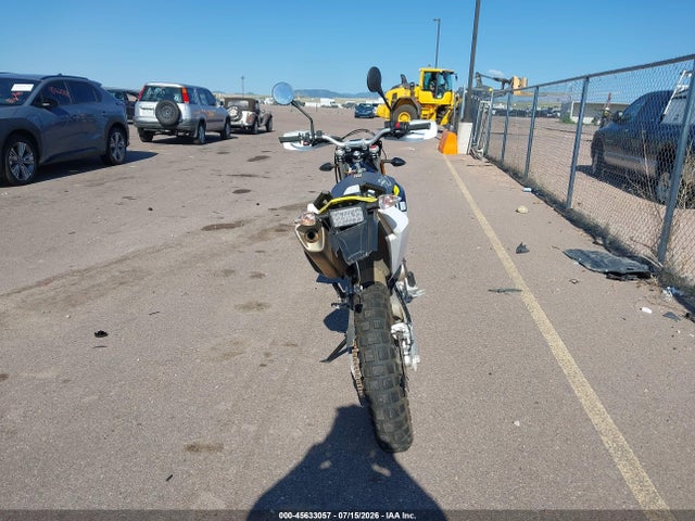 VBKUEV408RM765116 Husqvarna 701 Enduro