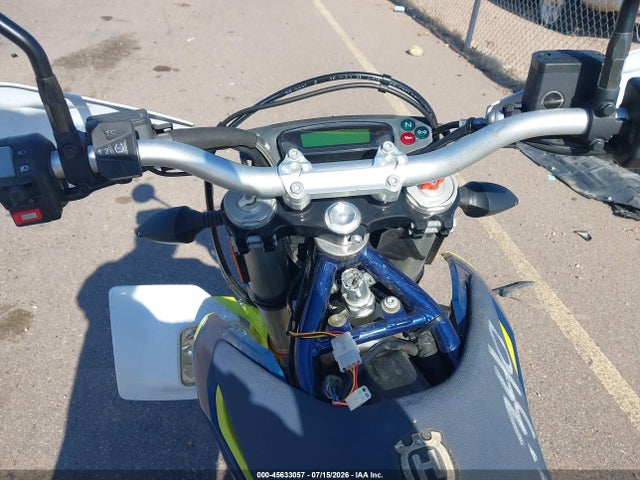 VBKUEV408RM765116 Husqvarna 701 Enduro
