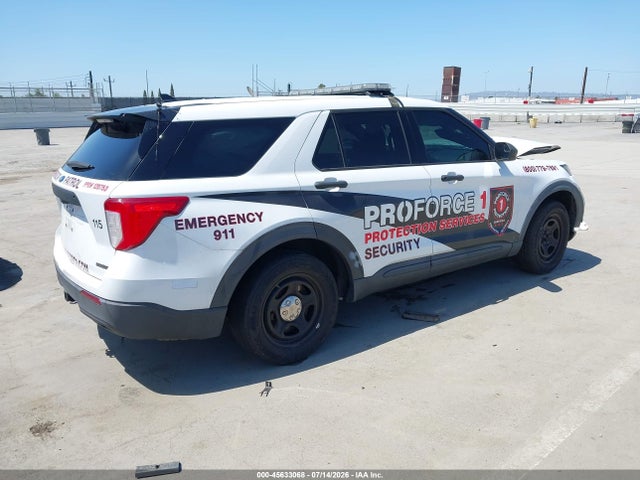 Ford Police Interceptor Utility 2020 1FM5K8AW2LGA84458 Image 4