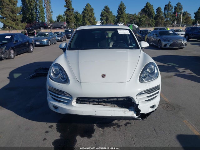Porsche Cayenne 2014 WP1AA2A20ELA00176 Image 13