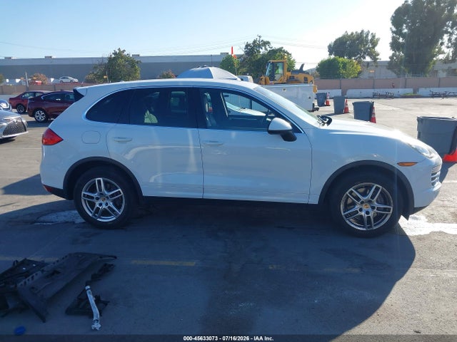 Porsche Cayenne 2014 WP1AA2A20ELA00176 Image 14