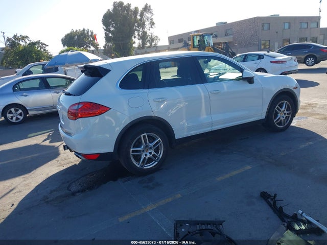 Porsche Cayenne 2014 WP1AA2A20ELA00176 Image 4