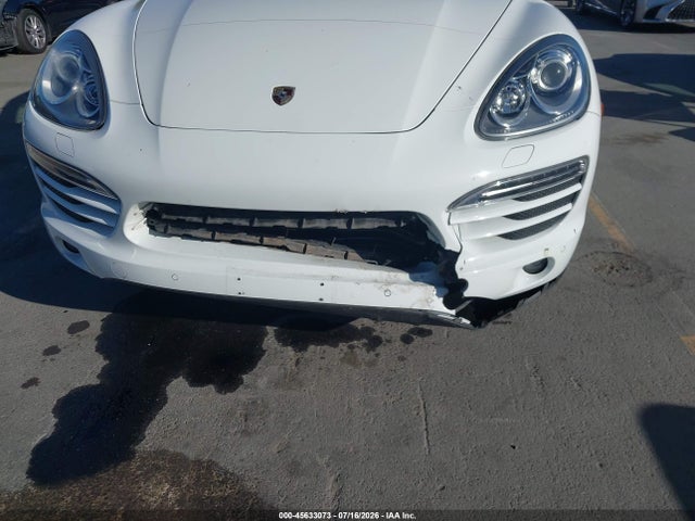 Porsche Cayenne 2014 WP1AA2A20ELA00176 Image 6