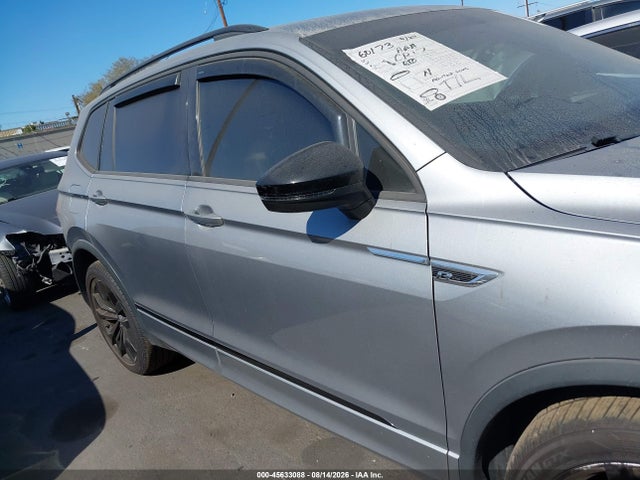3VV3B7AX7MM013585 Volkswagen Tiguan 2.0t Se/2.0t Se R-line Black/2.0t Sel