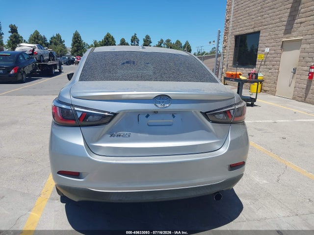 Toyota YARIS LE 2019 3MYDLBYV5KY511475 Image 16