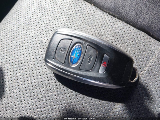 2017 Subaru Legacy 3.6r Limited მანქანა იყიდება აუქციონზე, vin: 4S3BNEN6XH3066683, აუქციონის ნომერი: 45633175