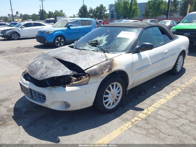 45633181 :رقم المزاد ، 1C3EL55U31N693158 vin ، 2001 Chrysler Sebring Lxi مزاد بيع