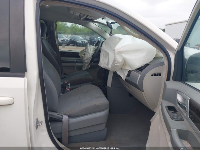 45633211 :رقم المزاد ، 2D4RN5D15AR210399 vin ، 2010 Dodge Grand Caravan Sxt مزاد بيع