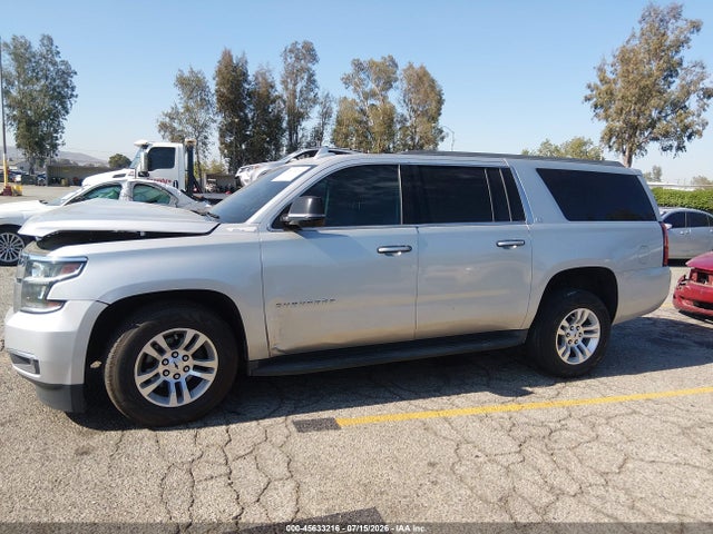 Chevrolet Suburban Lt 2017 1GNSKHKC8HR204522 Image 16
