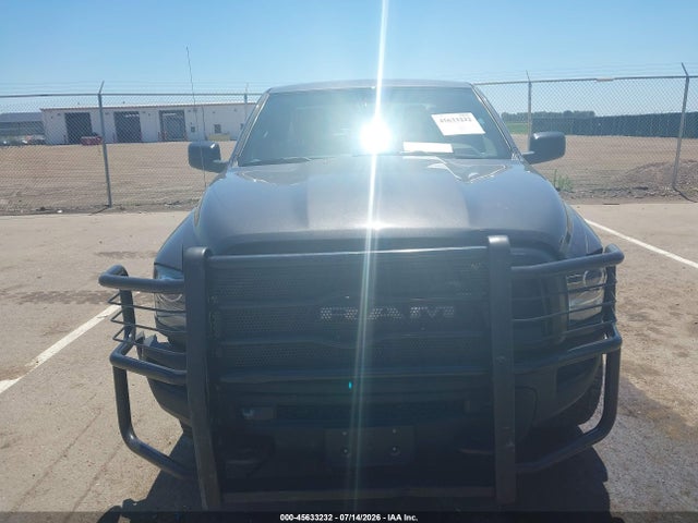 45633232 :رقم المزاد ، 1C6RR7GT6MS590888 vin ، 2021 Ram 1500 Classic Warlock  4x4 6'4 Box مزاد بيع