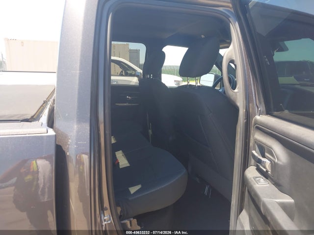 45633232 :رقم المزاد ، 1C6RR7GT6MS590888 vin ، 2021 Ram 1500 Classic Warlock  4x4 6'4 Box مزاد بيع