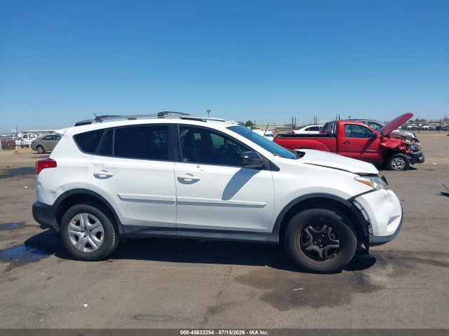 Toyota RAV4 LE 2015 JTMZFREV3FD078644 Image 14