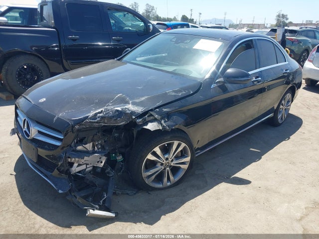 Продажа на аукционе авто 2017 Mercedes-benz C 300, vin: 55SWF4JB4HU232693, номер лота: 45633317