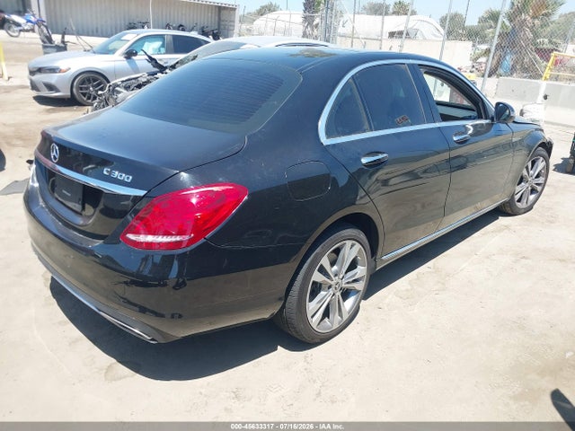 Продажа на аукционе авто 2017 Mercedes-benz C 300, vin: 55SWF4JB4HU232693, номер лота: 45633317