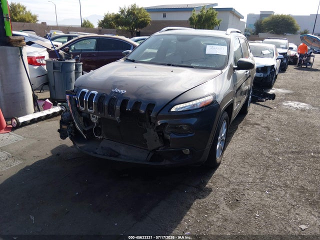 1C4PJLCB1GW171678 Jeep Cherokee Latitude