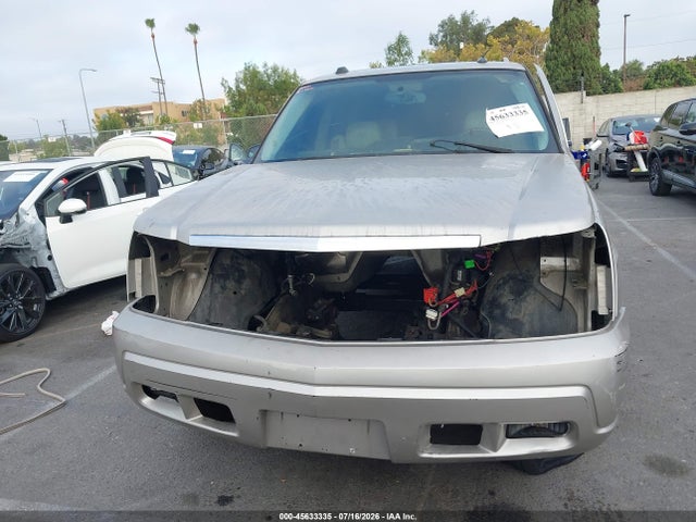 45633335 :رقم المزاد ، 3GYFK66N75G215284 vin ، 2005 Cadillac Escalade Esv Platinum Edition مزاد بيع