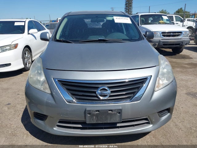 3N1CN7AP8EK440621 Nissan Versa 1.6 Sv