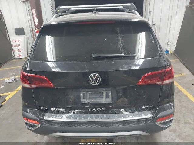 2022 Volkswagen Taos 1.5t Sel მანქანა იყიდება აუქციონზე, vin: 3VV2X7B28NM090600, აუქციონის ნომერი: 45633364