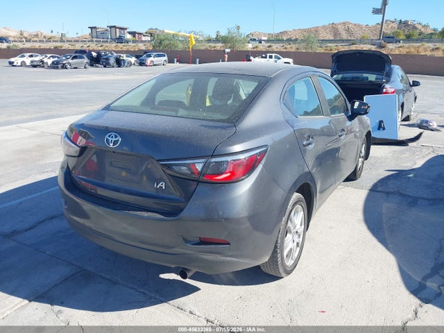 3MYDLBYV7HY165065 Toyota YARIS IA