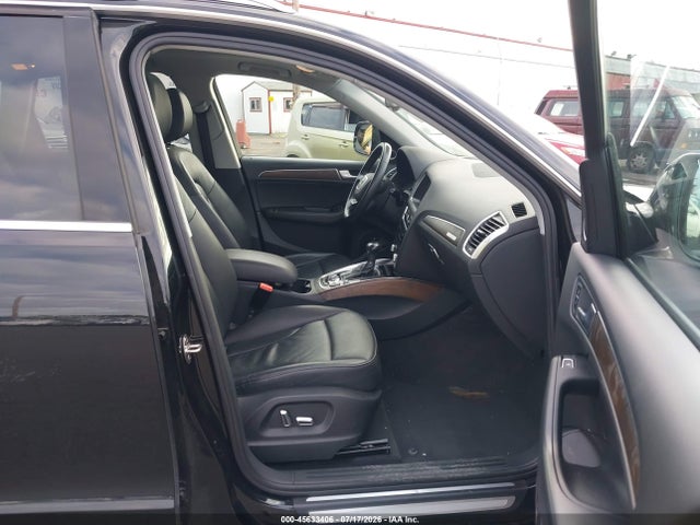 Audi Q5 2.0t Premium 2016 WA1L2AFP4GA136213 Image 5