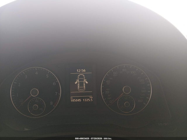 2014 Volkswagen Eos Komfort მანქანა იყიდება აუქციონზე, vin: WVWBW8AH5EV003237, აუქციონის ნომერი: 45633425