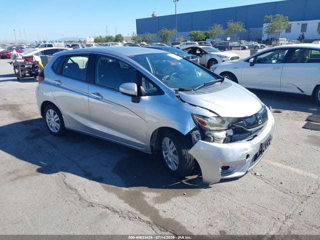 Honda FIT LX 2016 JHMGK5H53GX008096 головне зображення