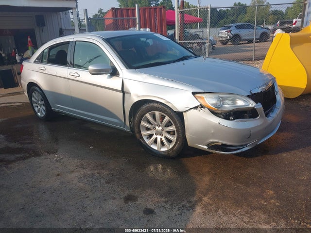 Продажа на аукционе авто 2012 Chrysler 200 Lx, vin: 1C3CCBAB4CN282428, номер лота: 45633431