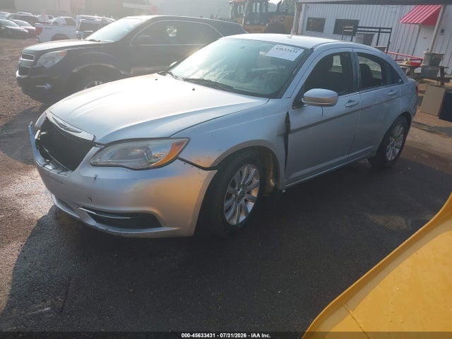 Продажа на аукционе авто 2012 Chrysler 200 Lx, vin: 1C3CCBAB4CN282428, номер лота: 45633431