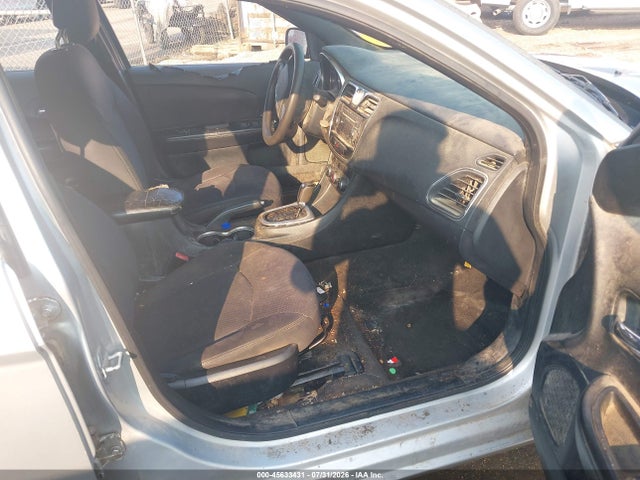 Продажа на аукционе авто 2012 Chrysler 200 Lx, vin: 1C3CCBAB4CN282428, номер лота: 45633431