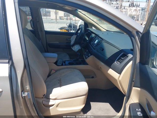 Продаж на аукціоні авто 2015 Kia Sedona Lx, vin: KNDMB5C15F6041808, номер лоту: 45633439