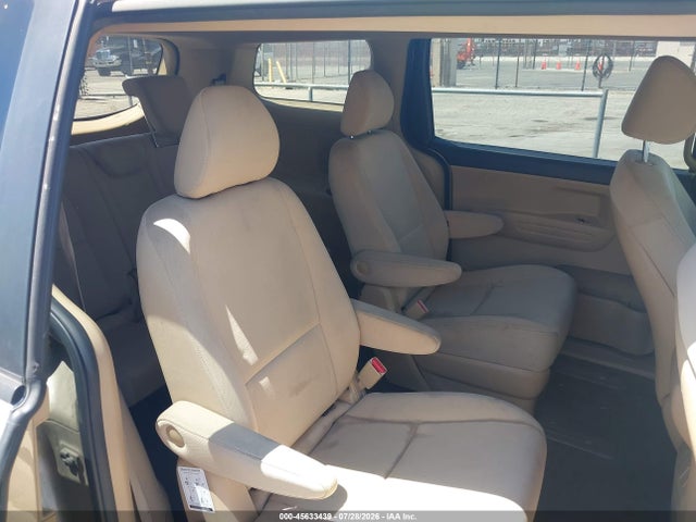 Продаж на аукціоні авто 2015 Kia Sedona Lx, vin: KNDMB5C15F6041808, номер лоту: 45633439