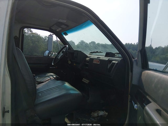 Продаж на аукціоні авто 1999 Gmc C-series C7h042, vin: 1GDM7H1C2XJ513318, номер лоту: 45633441