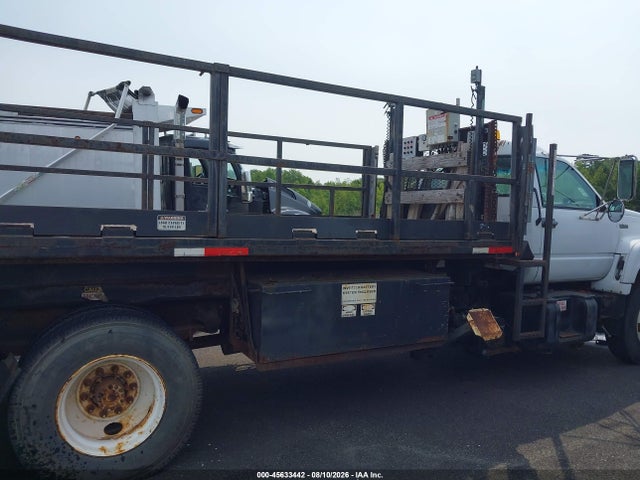 45633442 :رقم المزاد ، 1GBM7H1C7YJ518394 vin ، 2000 Chevrolet Cc7h042 مزاد بيع