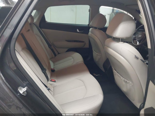 KIA Optima Lx 2016 5XXGT4L33GG078588 Image 8