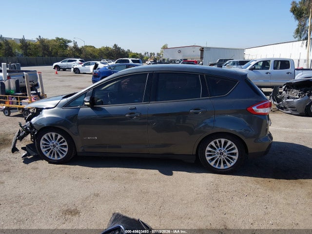 Ford C-max Hybrid Se 2017 1FADP5AU3HL110925 Image 18