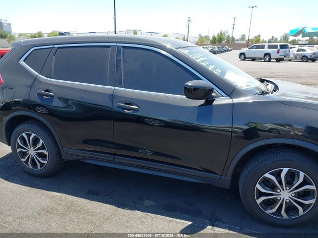 Nissan ROGUE S 2018 KNMAT2MV4JP522135 Image 14