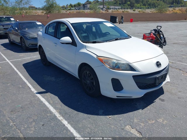 Продажа на аукционе авто 2013 Mazda Mazda3 I Touring, vin: JM1BL1VP5D1778001, номер лота: 45633609