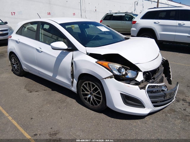 Hyundai ELANTRA GT 2016 KMHD35LH6GU284207 zdjęcie główne