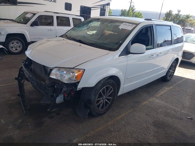 Dodge Grand Caravan Sxt 2017 2C4RDGCG4HR825456 Image 2